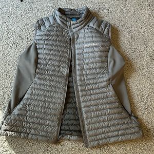 Women’s Eddie Bauer Vest